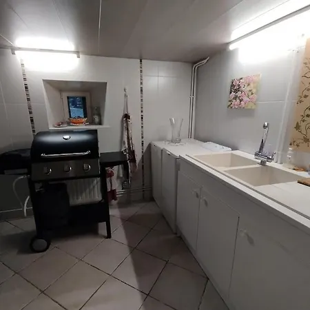 Maison Auvergnate Individuelle A بيت للعطل